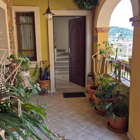 Holiday home Casa Elena C Vicino Al Centro